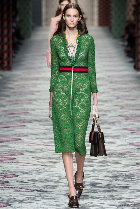 tronchetti gucci 2016|gucci dress show 2016.